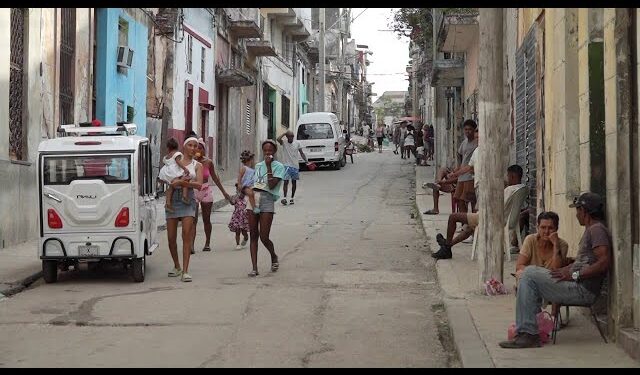 Cuba asegura que colapso de su red eléctrica es consecuencia directa del bloqueo de EEUU