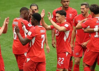 Suiza le ganó a Colombia por penales y el sábado enfrentará a Argentina