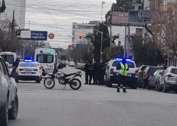 Un delincuente muerto en intento de robo en joyería de Trelew