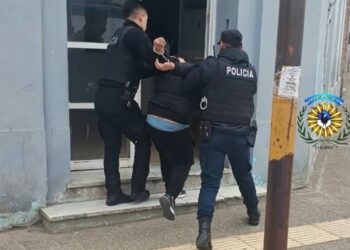 Conductor agresivo detenido tras evadir control en Easy