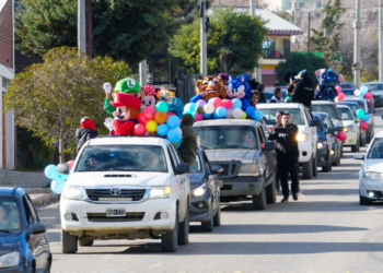 Catorce años de sonrisas, familias y vecinos recorrieron los barrios del sur