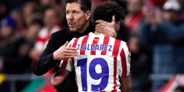 Simeone habló sobre los insultos a Julián Álvarez