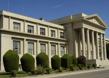 El ex edificio de Tribunales de Comodoro volverá a ser biblioteca y museo