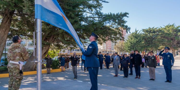 Macharashvili encabezó el acto por el aniversario de la muerte de San Martín