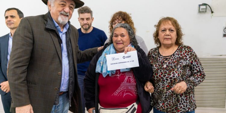 Macharashvili concretó la entrega de más de 332 millones en aportes del FAEM