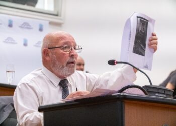 Lattanzio cuestionó la interpelación a Ostoich y se fue 