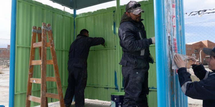 Comodoro refuerza el mantenimiento de la infraestructura del transporte público en la zona sur