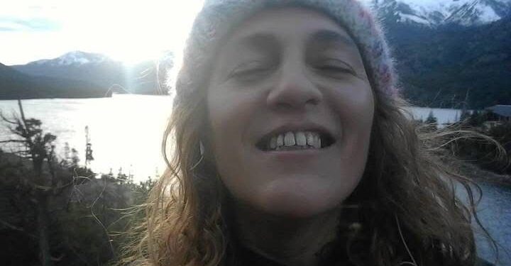 Desde Epuyén, Rebeca impulsa una campaña por una ley  de eutanasia