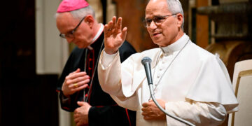 Una delegación del Vaticano llega a Buenos Aires para avanzar con la visita de León XIV