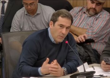 Arenas Silíceas: Luque propone alternativas para promover el desarrollo del recurso y la generación de empleo en la provincia
