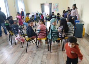 CAI Solidaria llevó alegría a Cerro Solo: cerca de 40 niños recibieron juguetes y pelotas