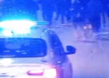Exchoferes intentaron bloquear colectivos y la Policía intervino