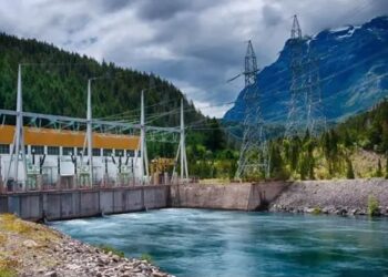 Futaleufú: Luque presentó un proyecto para que la energía que genera la represa deje beneficio para los chubutenses