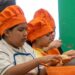 Aprender jugando y con hábitos saludables: más de 40 chicos participan del Taller Cocineritos en el CPB Los Grillitos