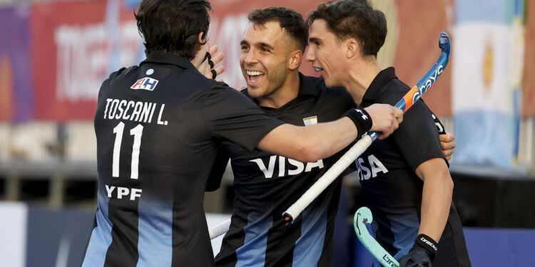 Los Leones buscan la final del Mundial ante Alemania