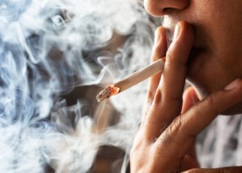 Fumadores reconocen el riesgo de cáncer pero desconocen los daños cardíacos del tabaco