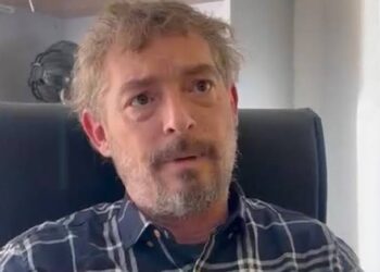 Renunció Nicolás Stoyanoff