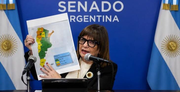 Milei cada vez más nervioso, Bullrich modificó ley de tierras para acercar a los gobernadores