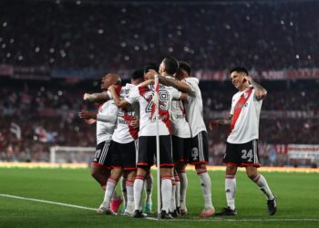 Hoy juega River con cinco jugadores que siguen apartados del plantel profesional