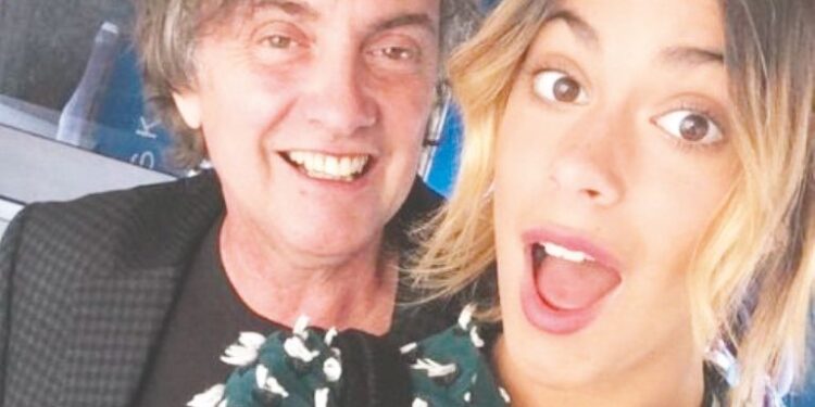 Un archivo de 2017 complica a Alejandro Stoessel por el manejo del dinero de Tini