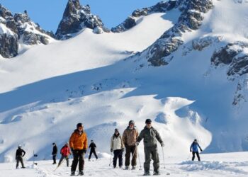Cerro Perito Moreno extiende la temporada con nieve y descuentos