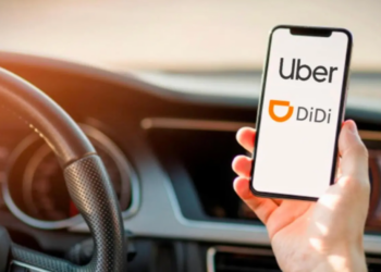 Choferes de Uber y DiDi reclaman excepciones por antigüedad de autos