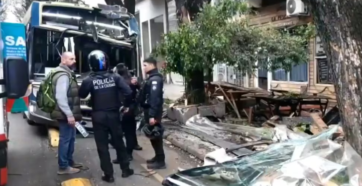 investigan el accidente del colectivo 29 ocurrido en Palermo