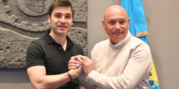 Julio Kresteff asumió como nuevo ministro de Producción del Chubut