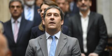 Luque reclamó medidas frente al endeudamiento de las familias y celebró el avance para tratar el tema en el Congreso