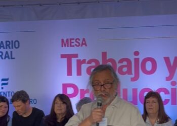 Le plantearon a Kicillof que YPF vuelva a la Cuenca