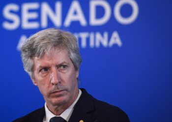 El oro en Londres: Senadores del bloque peronista citan de urgencia a Bausili