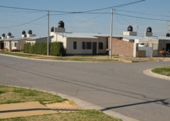 Realizarán un relevamiento de salud casa por casa en el barrio René Favaloro