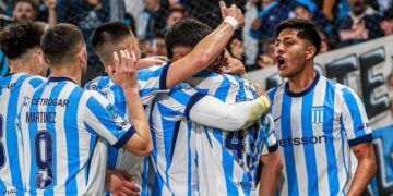 Racing volvió al triunfo: venció 3-1 a Sarmiento en Avellaneda