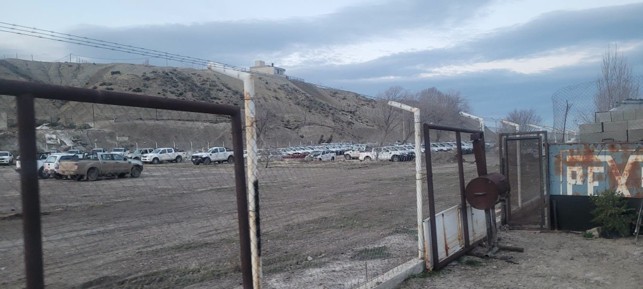 Lo que queda cuando el petróleo se va: caminar por el Comodoro que YPF dejó atrás