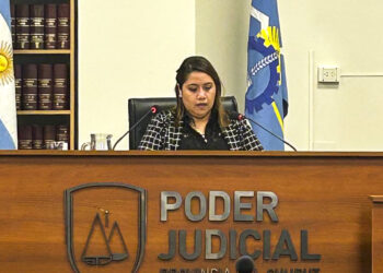 Condenan a un conductor por homicidio culposo tras la muerte de dos motociclistas en la Ruta 25