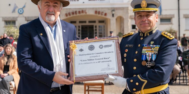 El Liceo Militar General Roca celebró sus 60 años con un acto en Comodoro