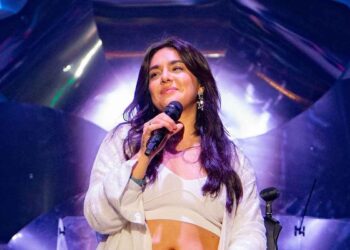 Ángela Leiva enfrenta un conflicto judicial y no puede cantar sus hits