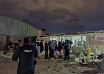 Fiesta clandestina: música a todo volumen, alcohol y menores en un quincho