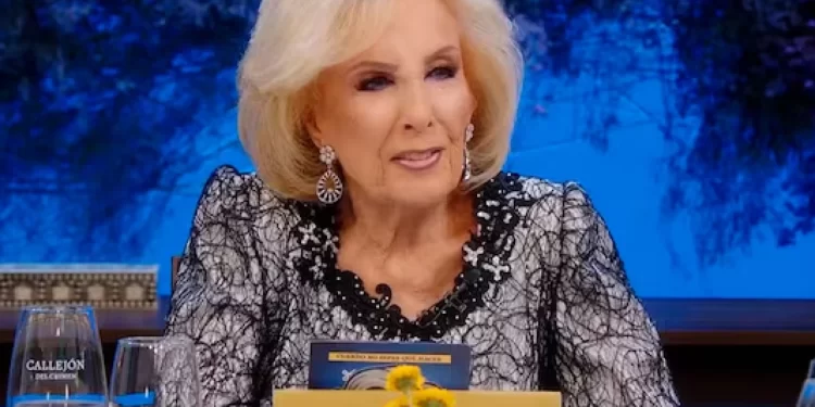 Mirtha Legrand volvió a ser internada tras una recaída