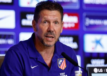 Simeone se inclina por Messi como favorito al Balón de Oro