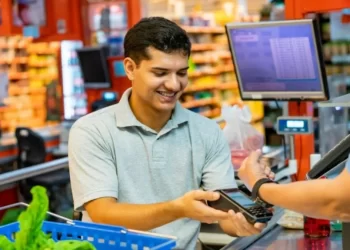 Día del Empleado de Comercio: el descanso será el lunes 28 y advierten por la pérdida de puestos en Comodoro