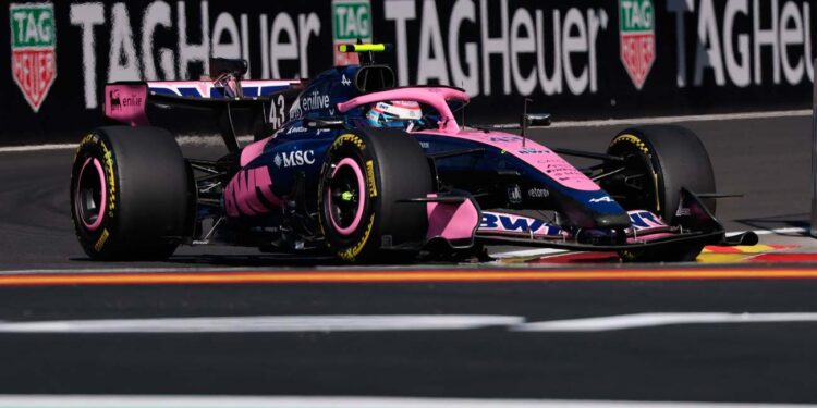 Colapinto chocó a Gasly en el relanzamiento y los dos Alpine quedaron afuera en Bakú