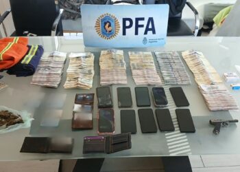 Se hacían pasar por operarios para robar cables: seis detenidos