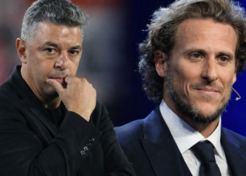 Gallardo y Forlán debutaron con derrotas en sus nuevas selecciones
