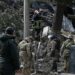 Suben a 6 los muertos por explosión en cuartel militar en Bolivia y hay 11 desparecidos