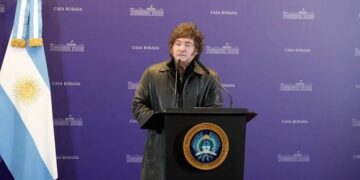 Milei da una curiosa «master class» de Malvinas, pero el oro no aparece