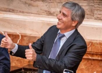 Deuda externa argentina alcanza récord de $ 327.855 millones en segundo trimestre