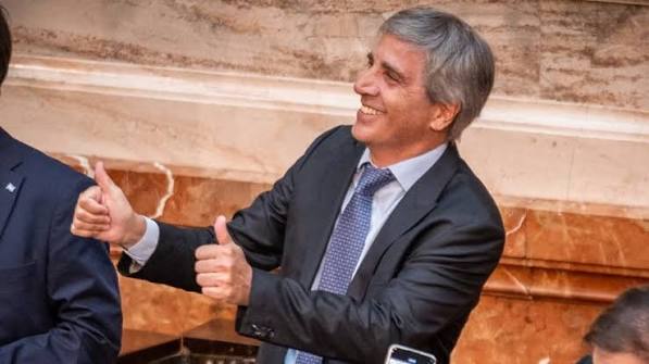 Deuda externa argentina alcanza récord de $ 327.855 millones en segundo trimestre