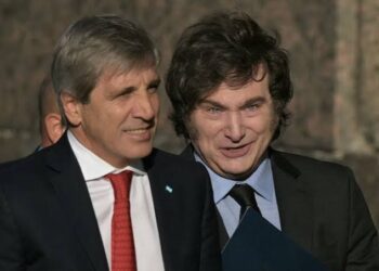 Milei militarizado, Caputo en plan anticristo