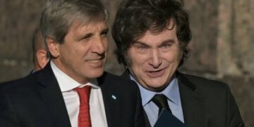 Milei militarizado, Caputo en plan anticristo
